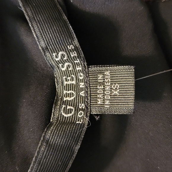 Guess Summer Escape Coral Crop Top Size XS NWT - Picture 7 of 13